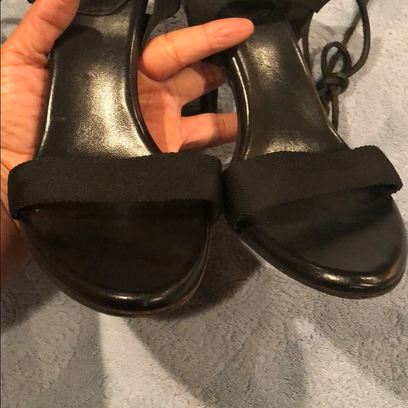 Authentic Gucci Heels!! - Picture 5 of 5